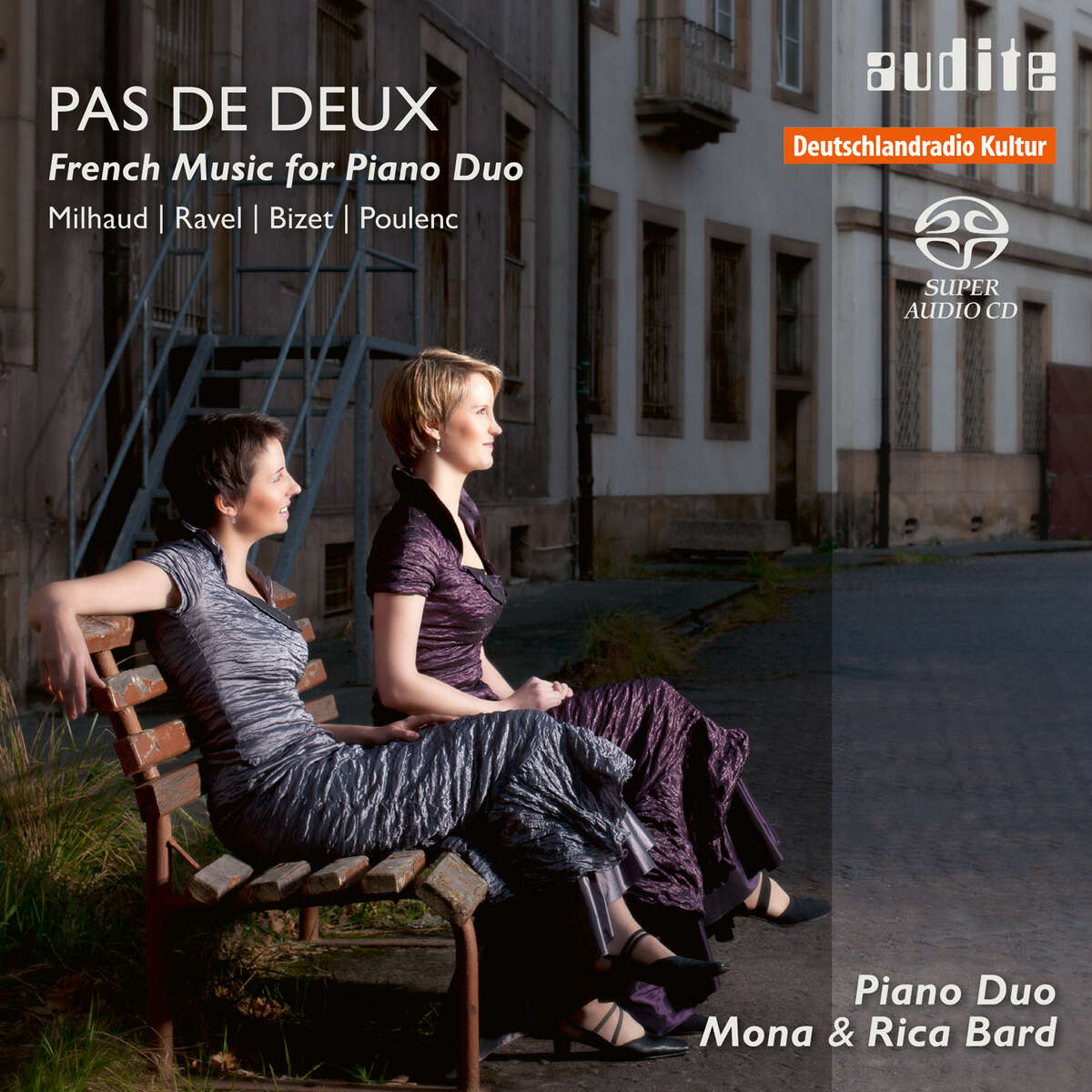 Pas de deux